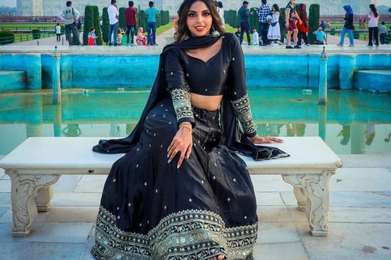 From Delhi: Private, Luxury Taj Mahal tour with Expert guide Epic Delhi: Private Journey to the Taj Mahal & Agra Fort