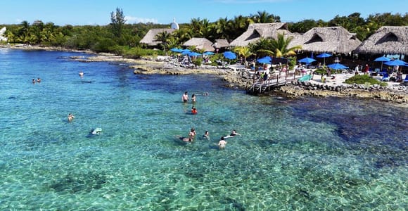 Cozumel Beach Club: Snorkel + Tequila Tasting + 5Min Massage