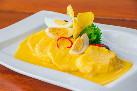 4h Cooking Class in Lima: Iconic Dishes & Bottomless Drinks Private cooking class