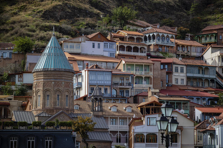 Tbilisi: Traditional Georgian Food Tour With 20 Tasting