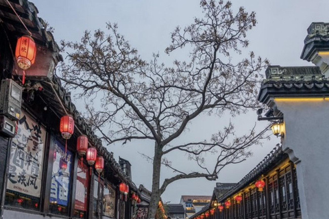 Shanghai: Xitang Night Water Town & Paddleboard Trip
