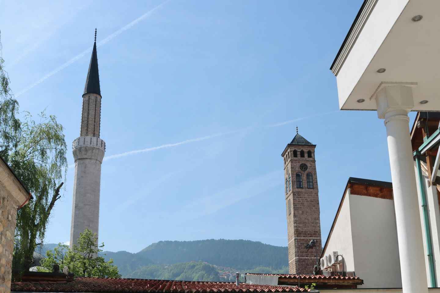 Sarajevo: Einkagönguferð með Innfæddum Leiðsögumanni