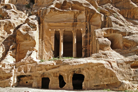 Visite privée de 2 jours à Petra et Little Petra2-3 personnes