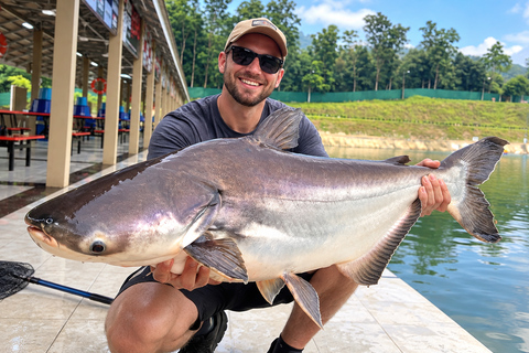Kuala Lumpur: Giant Freshwater Fishing with Hotel Transfer