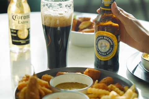 Jaipur Guided Bar Crawl with Hotel Pickup and Drop-off