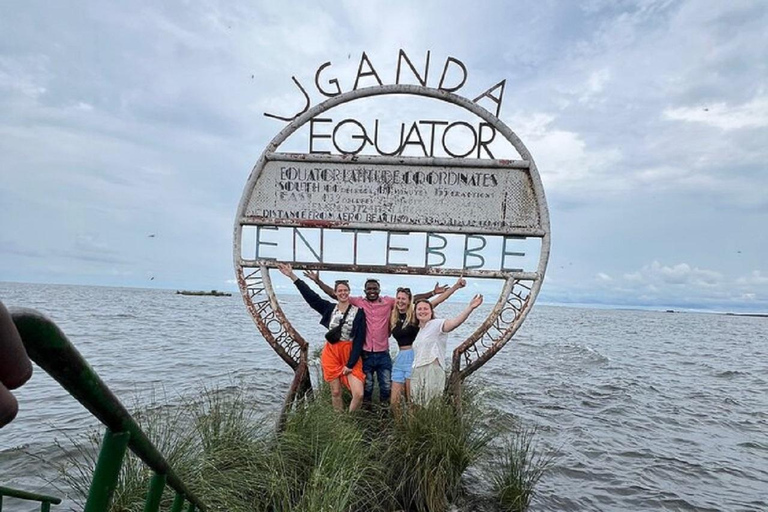 Entebbe: Equator Sunset /Sunrise Boat Tour with Music