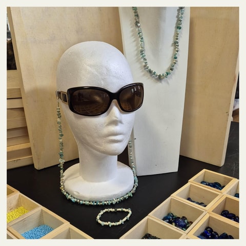Amsterdam: Create Your Own Beaded Jewelry, 2 Hours