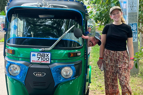 Negombo City Tour: Culture, Markets & Local Life: By Tuk tuk