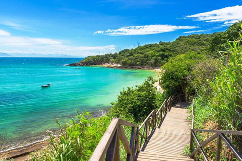 Rio de Janeiro: Buzios, Paradise Beaches & Lunch Included