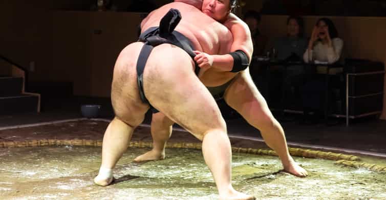 Kyoto: Sumo Show Experience with Chicken Hot Pot & Souvenir photo 8