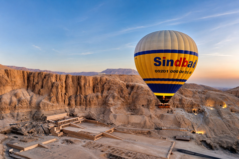 Luxor: Sunrise Hot-Air Balloon Flight with Pickup Comfort Sunrise Hot-Air Balloon Flight over Luxor