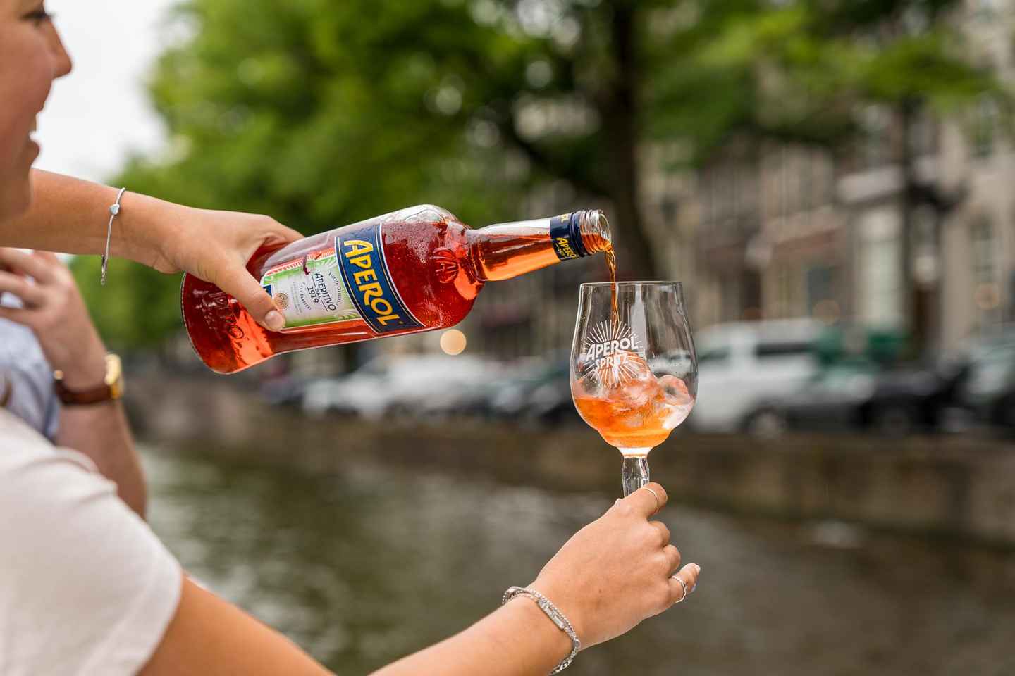 Crociera sui canali di Amsterdam con Spritz Aperol e Limoncello