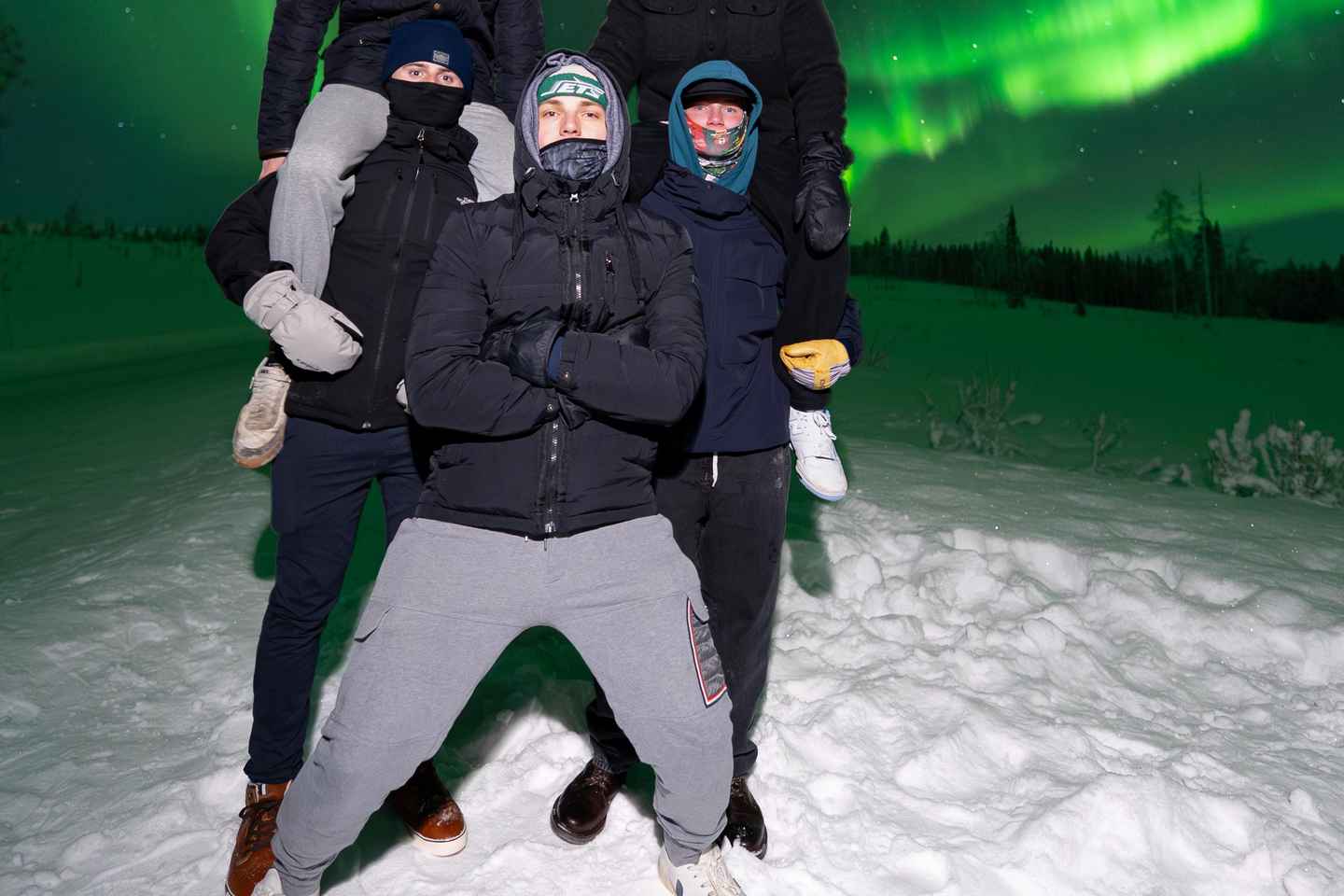 ロヴァニエミでオーロラ鑑賞保証ツアー