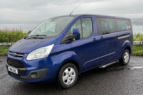 Greenock: Loch Lomond, Luss, and Stirling Castle Tour