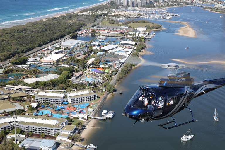 Gold Coast: Sea World and Broadwater Scenic Helicopter Tour