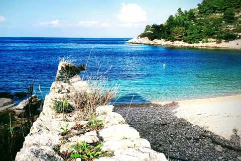 Split: Blue Cave, Green Cave & 5 Islands Boat Adventure Tour Split: Blue, Green Cave, 5 islands, Blue Lagoon, lunch - req