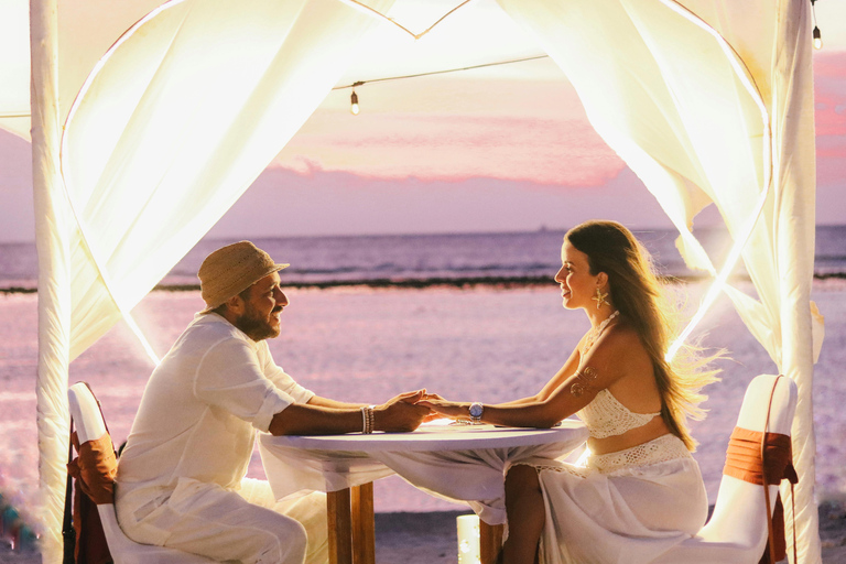 Gili Trawangan: Private Sunset Beach Dinner with Wine