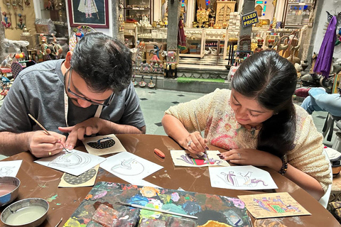 Udaipur: Traditional Miniature Painting at Ashoka Arts