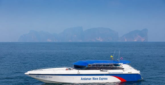 Phuket, Krabi & Phi Phi: Scenic Boat Transfer to Koh Yao