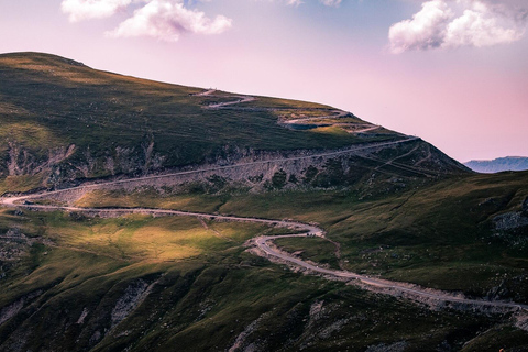 Private 2-DaysTour Bucharest: Transfăgărășan and Transalpina