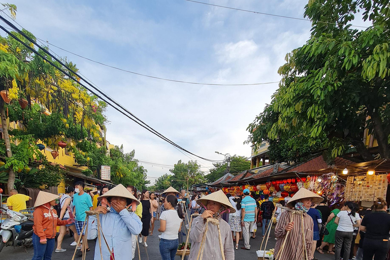 Da Nang/Hoi An: Tour in barca sul fiume del cocco e Festival delle LanterneAutista privato e auto