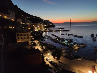 Von Neapel aus: Amalfiküste Private Tour mit Fahrer