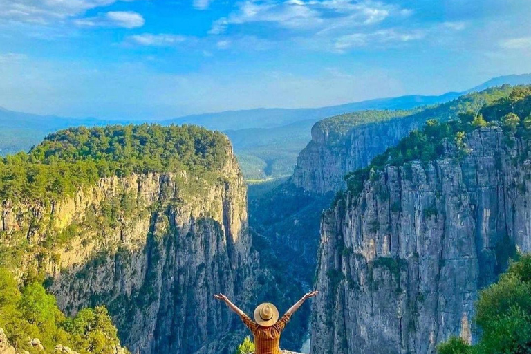 Antalya: tour de rafting al atardecer por el cañón de Tazi con recogidaAntalya: tour por el cañón de Tazi y rafting con recogida