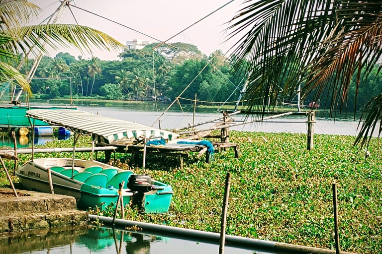 Kochi: Tour turístico en Tuk-Tuk con servicio de recogida en crucero