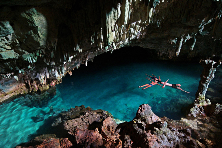 Labuan Bajo: Rangko Cave Tour with Natural Pool Swim