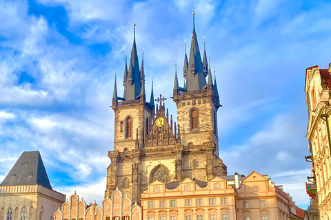 Praag: Tyn Kerk Klassiek Muziek ConcertCategorie A zitplaatsen: Rijen 8-15