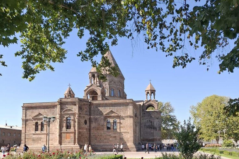 2 Countries in 1 Day:From Tbilisi to Armenia-Sevan & Yerevan
