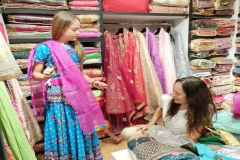 Private Customize Delhi Shopping Tour mit BeraterinGanztagestour Kosten