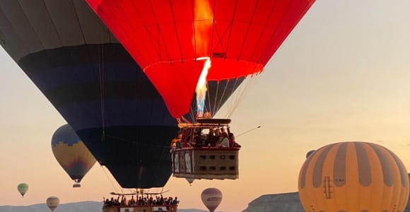 Cappadocia: Sunrise Balloon Watching with Light Snack