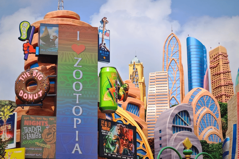 Shanghai: Disneyland Resort Entry Ticket with 8 Attractions