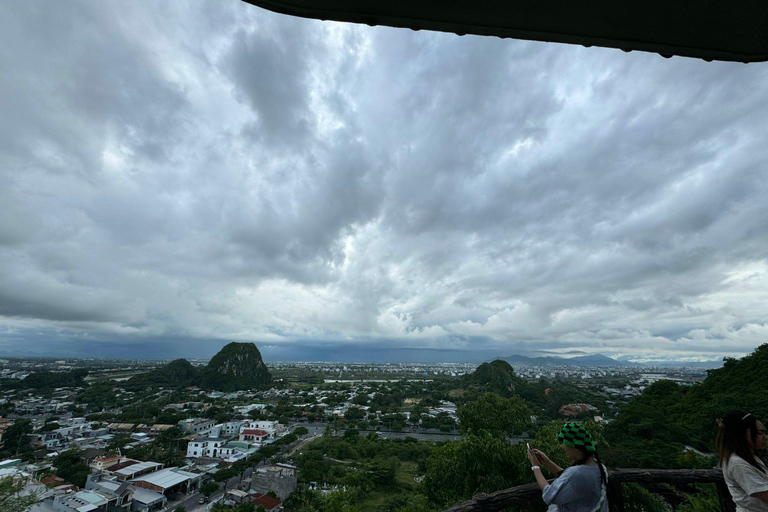 Excursão turística de meio dia à cidade de Da Nang em motaPasseio de mota