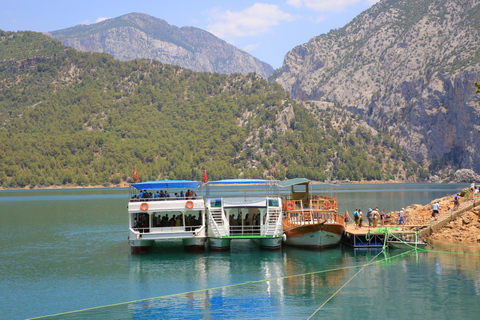 Alanya: Wycieczka łodzią do Zielonego Kanionu z lunchem i odbiorem z hotelu