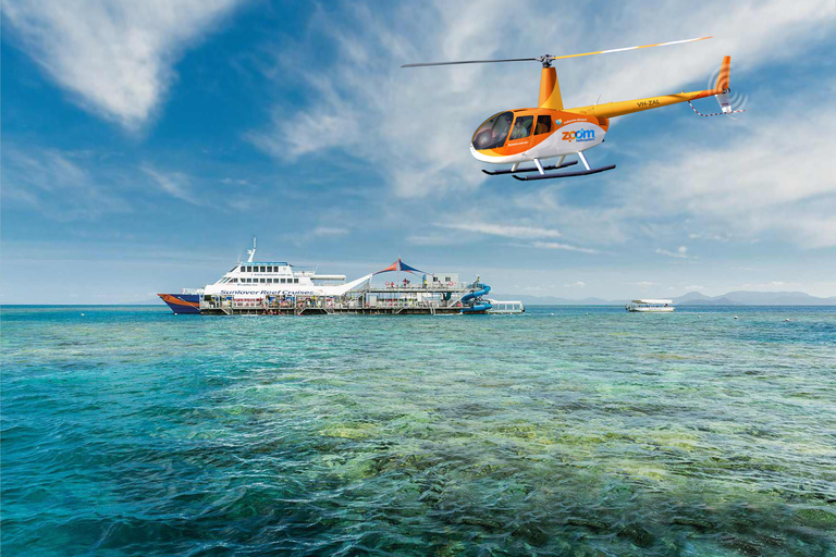 From Cairns: Moore Reef, Fitzroy Island Tour with Helicopter