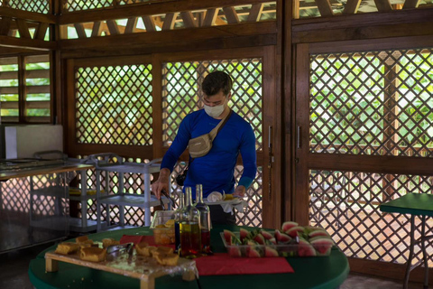 Puerto Jimenez: Parque Nacional Corcovado 2 Dias 1 Noche (boat in &amp; out)