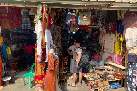 恩德培：摩托导览步行之旅·乌干达罗莱克斯美食体验恩德培：骑摩托导览步行游与乌干达劳力士体验