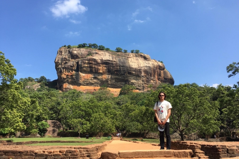 Z Kandy: Sigiriya Rock i Dambulla Cave Temple Day Tour