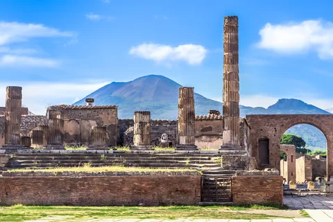 Da Napoli: Tour di Pompei e Amalfi