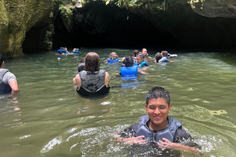 Puerto Rico: regenwoudgrotten en verborgen watervalavontuur