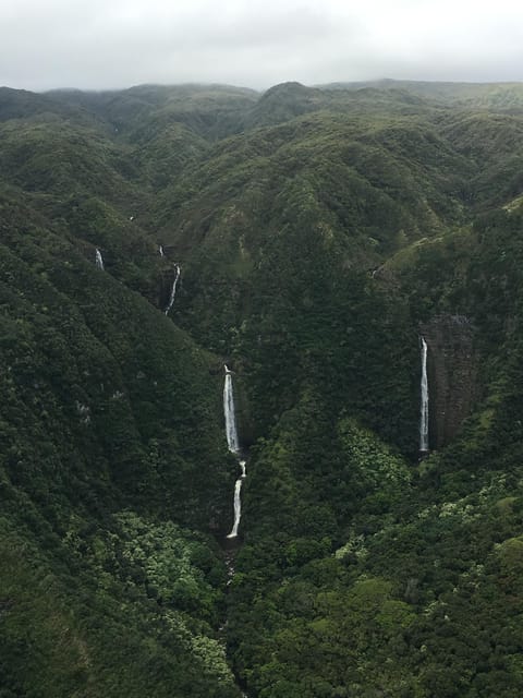 DOORS OFF West Maui and Molokai Helicopter 45min tour | GetYourGuide