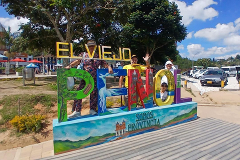 Medellín: Guatapé &amp; Piedra del Peñol Private Tour