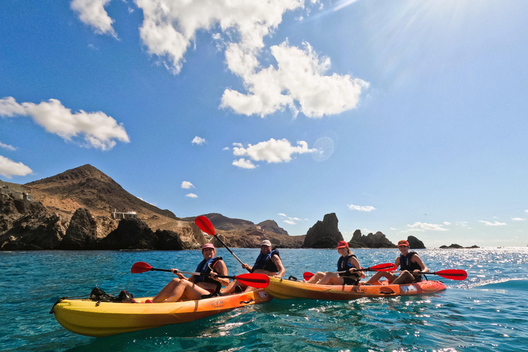 CABO DE GATA: GUIDED KAYAK ROUTE + SNORKEL + FREE PHOTOS