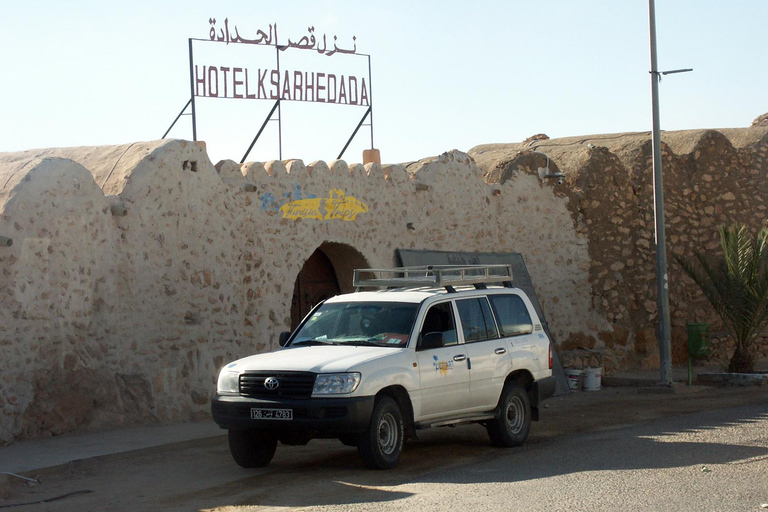 2D Tataouine, Ksar Ghilane & Matmata tour with night in tent