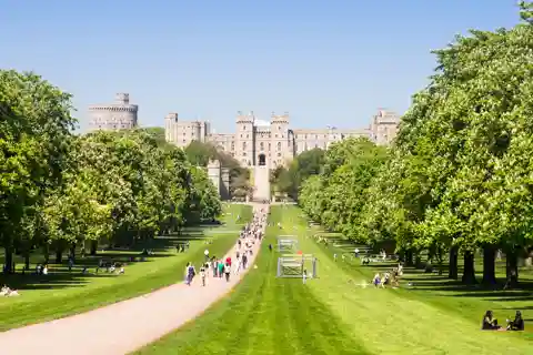 Von London: Halbtagestour zum Windsor Castle mit Ticket