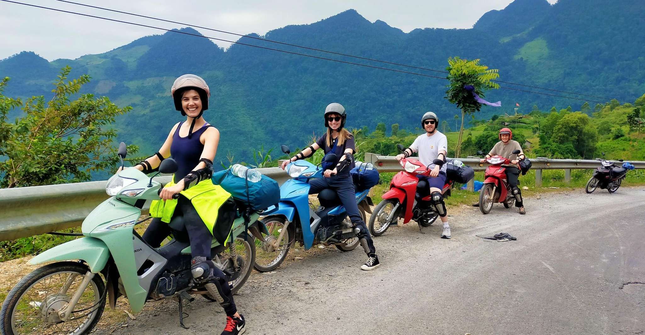 Ha giang Loop Motorbike Tour 4D3N-Pequeño Grupo - Hizvo