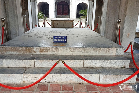 Hanoi: Stone Cathedral or Hat & Incense Village _SMALL GROUP Private Tour Phat Diem Stone Cathedral & Conical Hat Village