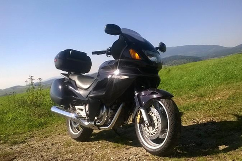 Krakow: Guided Motorcycle Tours in Spanish Motorbike tours in southern Poland on small 125cc motorbikes